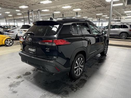 2023 Toyota Corolla Cross XLE