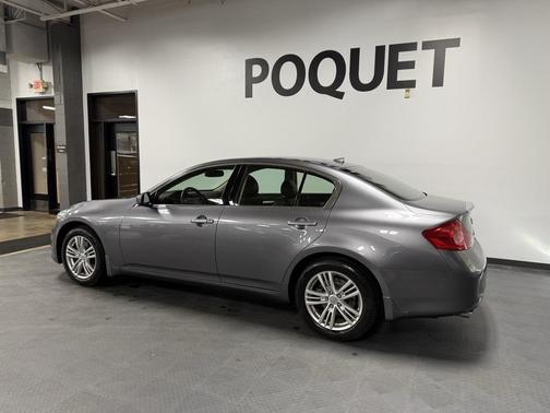 2012 INFINITI G25x Base
