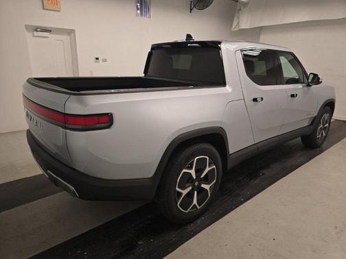 2023 Rivian R1T Adventure