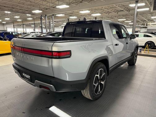 2023 Rivian R1T Adventure