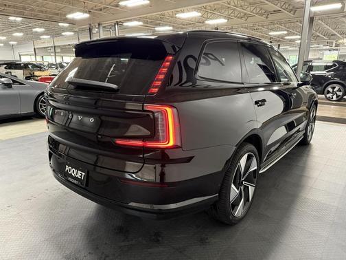 2025 Volvo EX90 Ultra