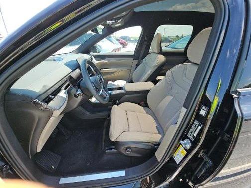 2025 Volvo EX90 Ultra