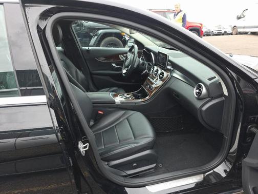 2017 Mercedes-Benz C-Class C 300 4MATIC