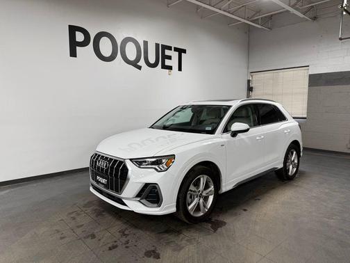 2023 Audi Q3 45 S line Premium Plus