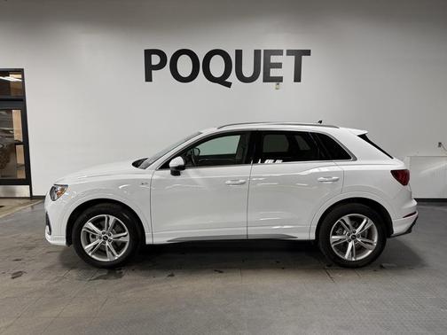2023 Audi Q3 45 S line Premium Plus