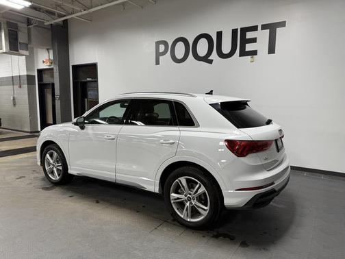 2023 Audi Q3 45 S line Premium Plus
