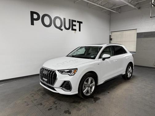 2023 Audi Q3 45 S line Premium Plus