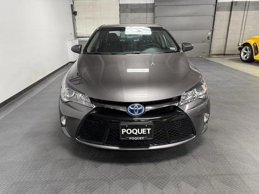 2016 Toyota Camry Hybrid SE