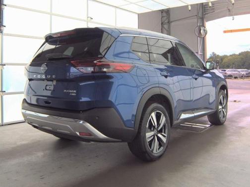 2022 Nissan Rogue Platinum