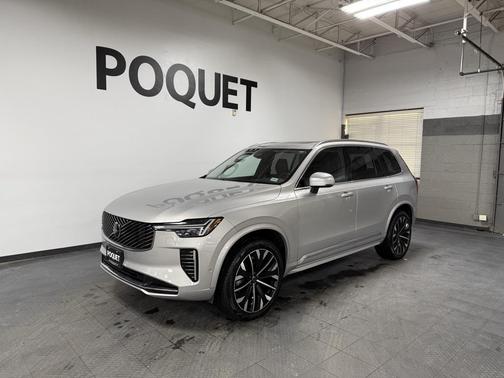 2025 Volvo XC90 B6 Plus 7-Seater