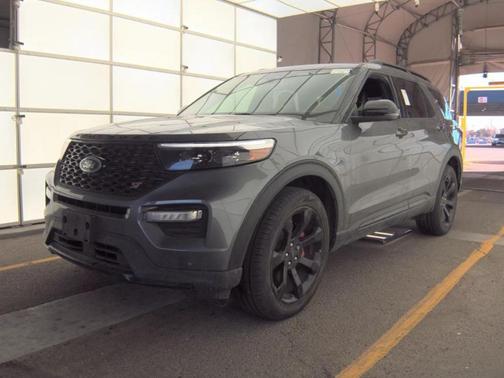 Carbonized Gray Metallic 2023 Ford Explorer ST
