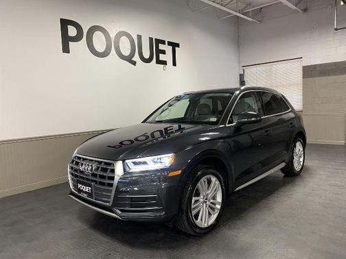 Manhattan Gray Metallic 2018 Audi Q5 2.0T Tech
