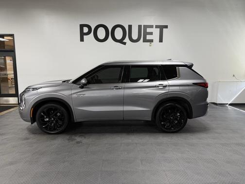 2023 Mitsubishi Outlander PHEV SEL