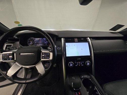 2023 Land Rover Discovery S R-Dynamic