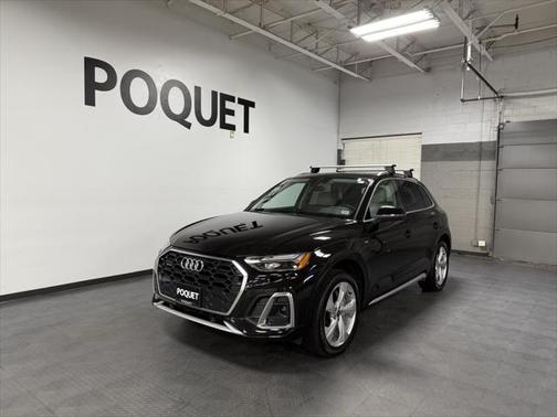 2022 Audi Q5 45 S line Premium Plus