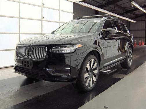 2023 Volvo XC90 Recharge Plug-In Hybrid T8 Ultimate 6-Seater