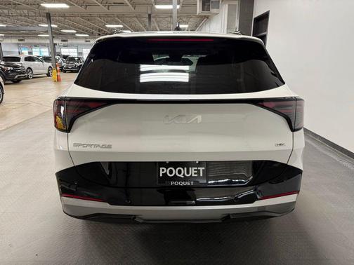 Snow White Pearl 2026 Kia Sportage Hybrid SX-Prestige