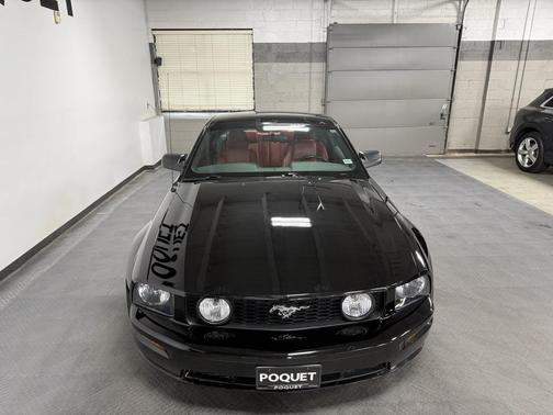 2005 Ford Mustang GT