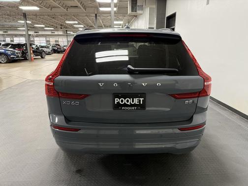 2023 Volvo XC60 B5 Core