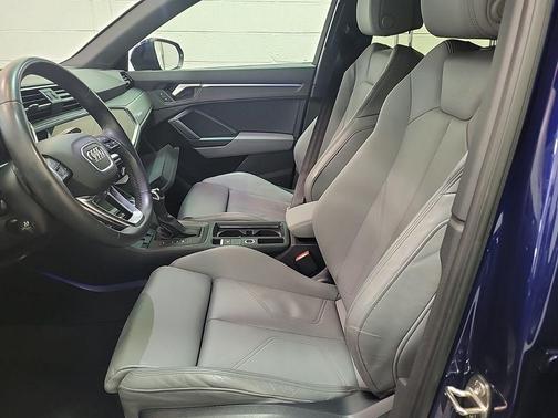 2024 Audi Q3 45 S line Premium Plus