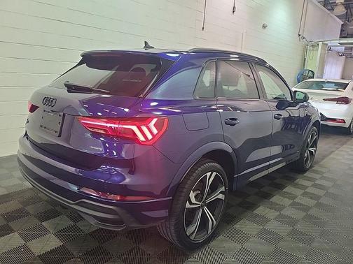 2024 Audi Q3 45 S line Premium Plus
