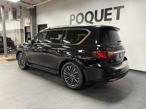 2023 INFINITI QX80 Sensory