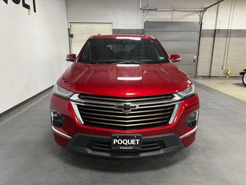 Radiant Red Tintcoat 2023 Chevrolet Traverse High Country