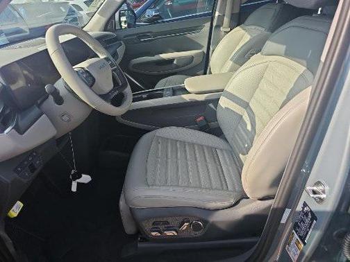 2024 Kia EV9 Land