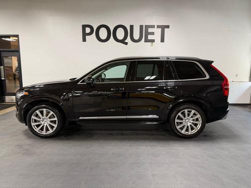 Onyx Black Metallic 2017 Volvo XC90 T6 Inscription