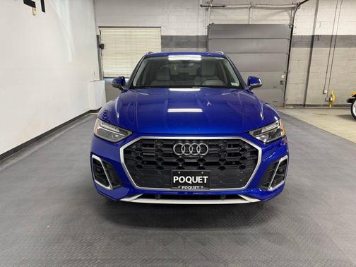 Ultra Blue Metallic 2023 Audi Q5 e 55 S line Premium Plus