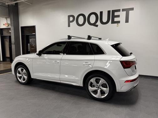 2023 Audi Q5 45 S line Premium Plus