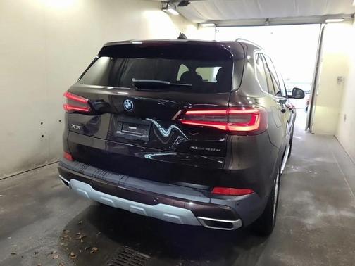 2022 BMW X5 xDrive45e