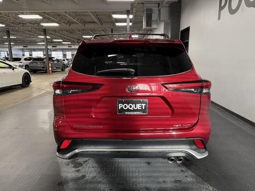 2023 Toyota Highlander XSE