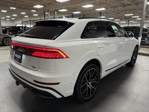 2021 Audi Q8 55 Premium Plus