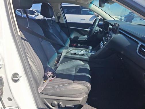 2022 Genesis G70 2.0T AWD