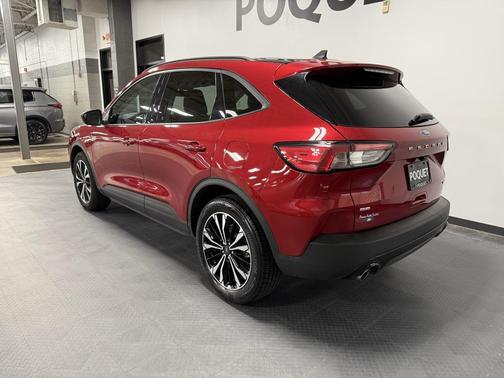 2021 Ford Escape SE