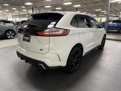 2021 Ford Edge ST