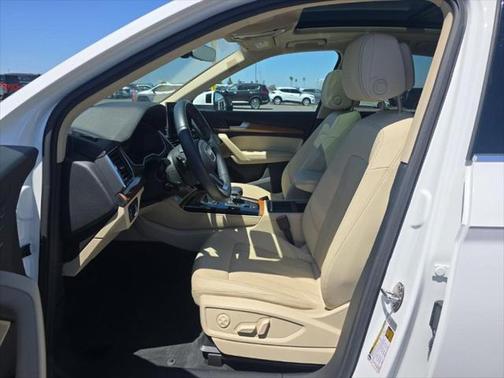 2022 Audi Q5 45 S line Premium Plus