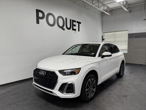 2022 Audi Q5 45 S line Premium Plus
