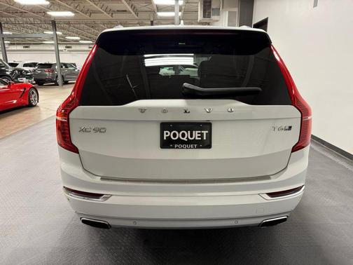 Crystal White Pearl 2017 Volvo XC90 T6 Inscription