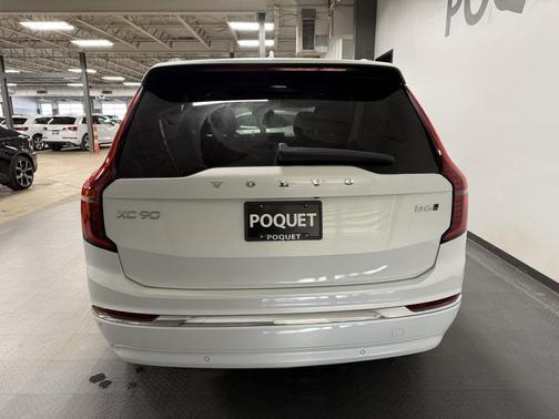 2025 Volvo XC90 B6 Plus 7-Seater