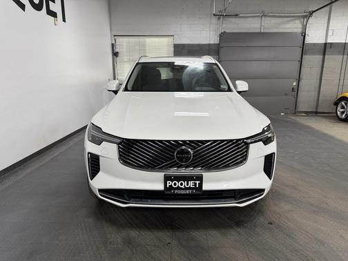 2025 Volvo XC90 B6 Plus 7-Seater