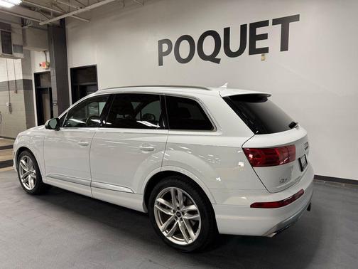 Glacier White Metallic 2018 Audi Q7 3.0T Prestige