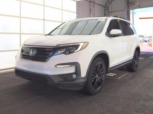 Platinum White Pearl 2022 Honda Pilot Special Edition