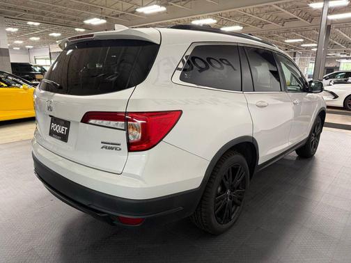 Platinum White Pearl 2022 Honda Pilot Special Edition