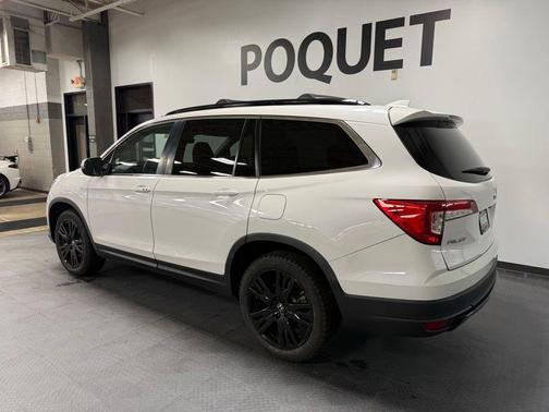 Platinum White Pearl 2022 Honda Pilot Special Edition