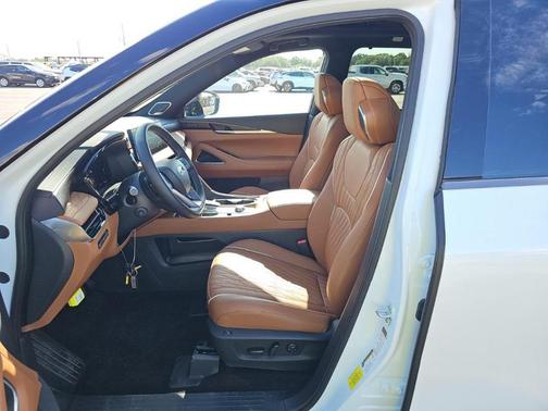 Radiant White/Black Obsidian 2026 INFINITI QX60 AUTOGRAPH