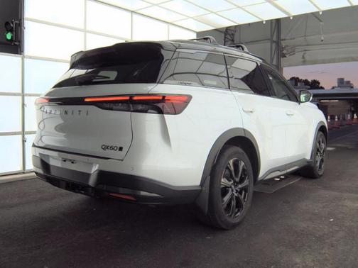 Radiant White/Black Obsidian 2026 INFINITI QX60 AUTOGRAPH