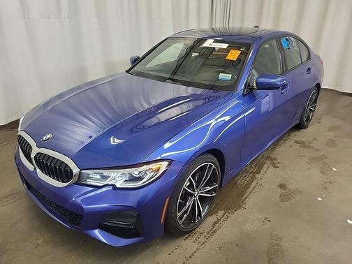 2019 BMW 330 i xDrive