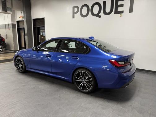 2019 BMW 330 i xDrive